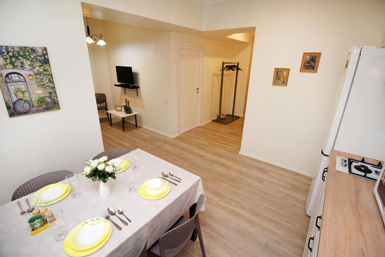 Apartment Razmestim 